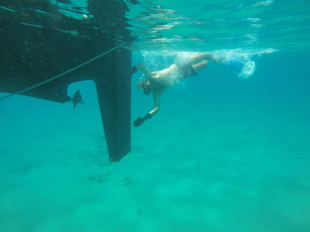 How to clean the bottom of your boat like a pro