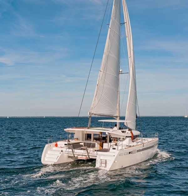 The Lagoon 450 is one of the best bluewater sailboats