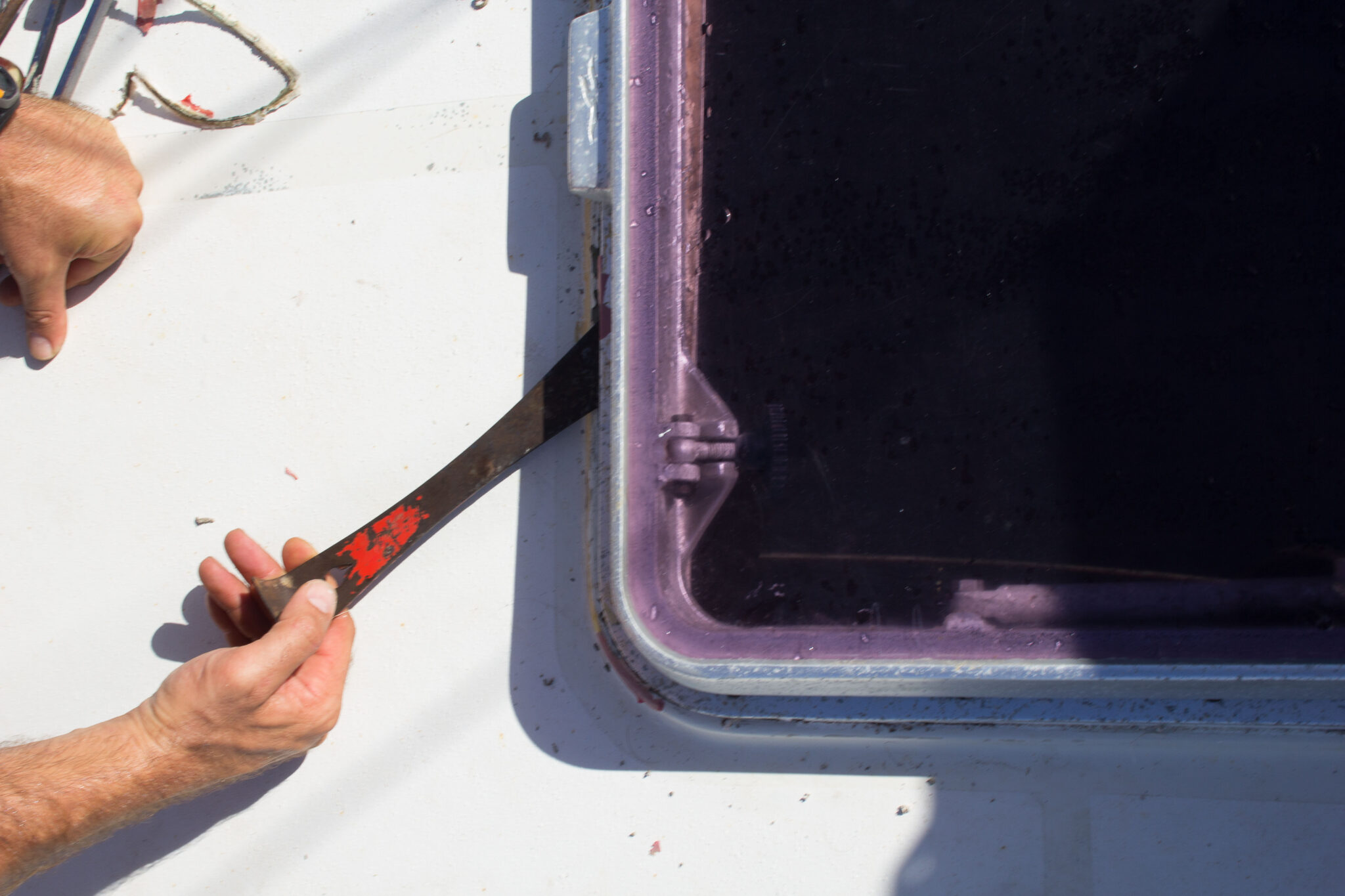 How to repair a leaking hatch Waterborne